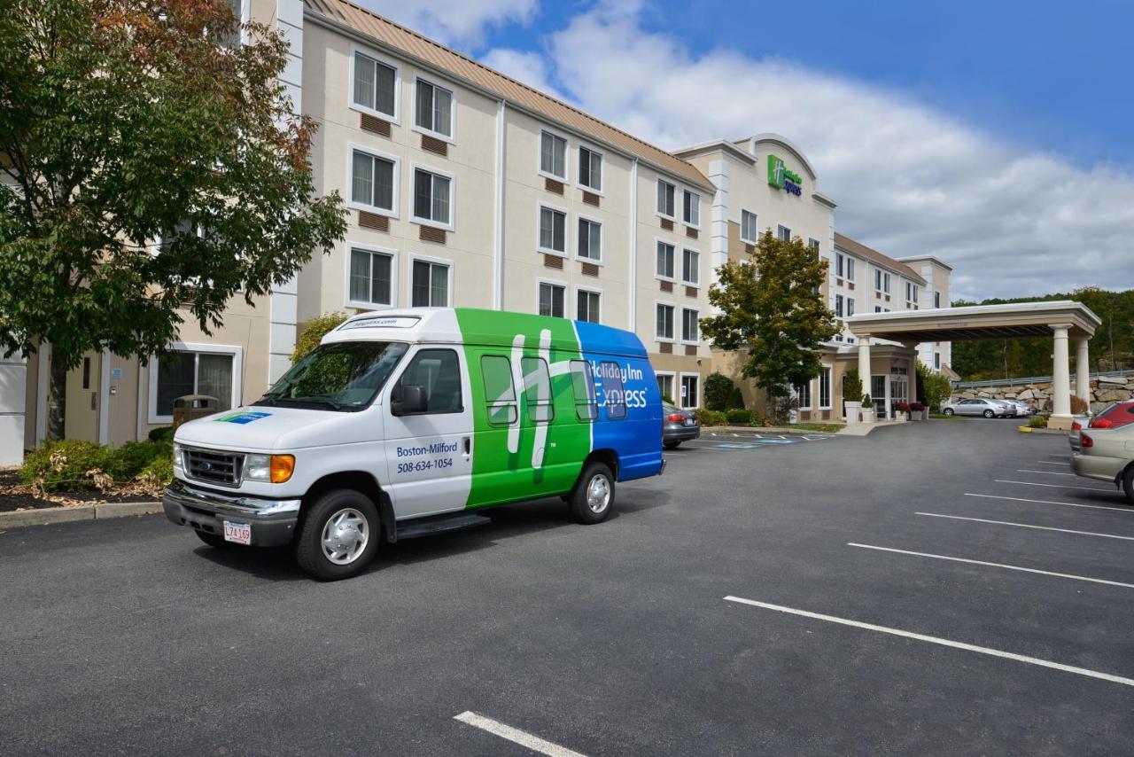 Holiday Inn Express Boston/Milford Hotel, An Ihg Hotel Exterior photo