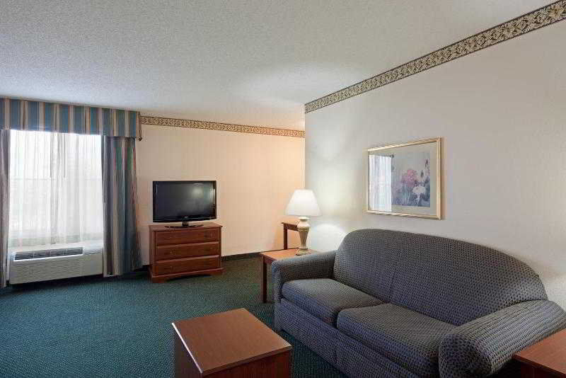 Holiday Inn Express Boston/Milford Hotel, An Ihg Hotel Room photo